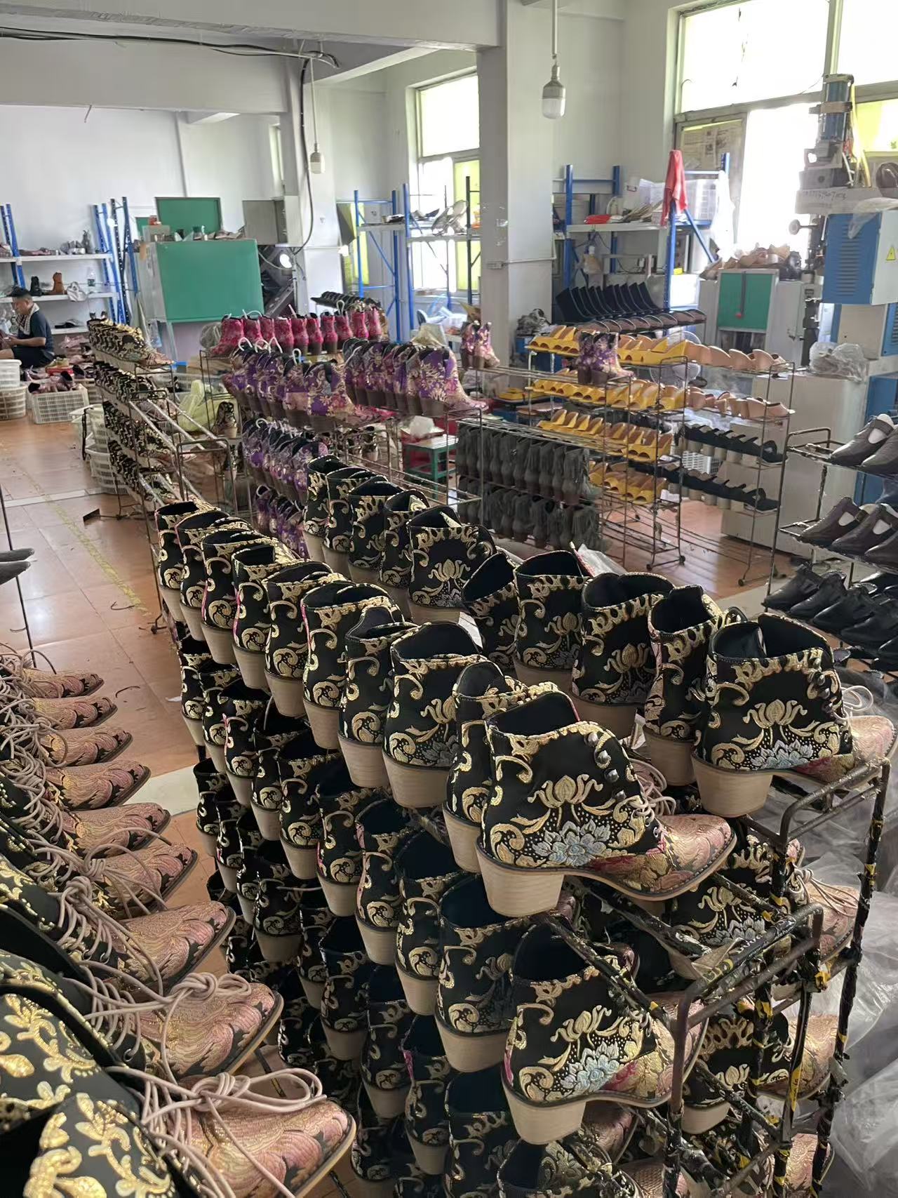 New Summer Adult Woman Wedge Sandals Large Size Western Style Fish Mouth Casual Beach Design Lightweight for Outdoor Fashion detail
