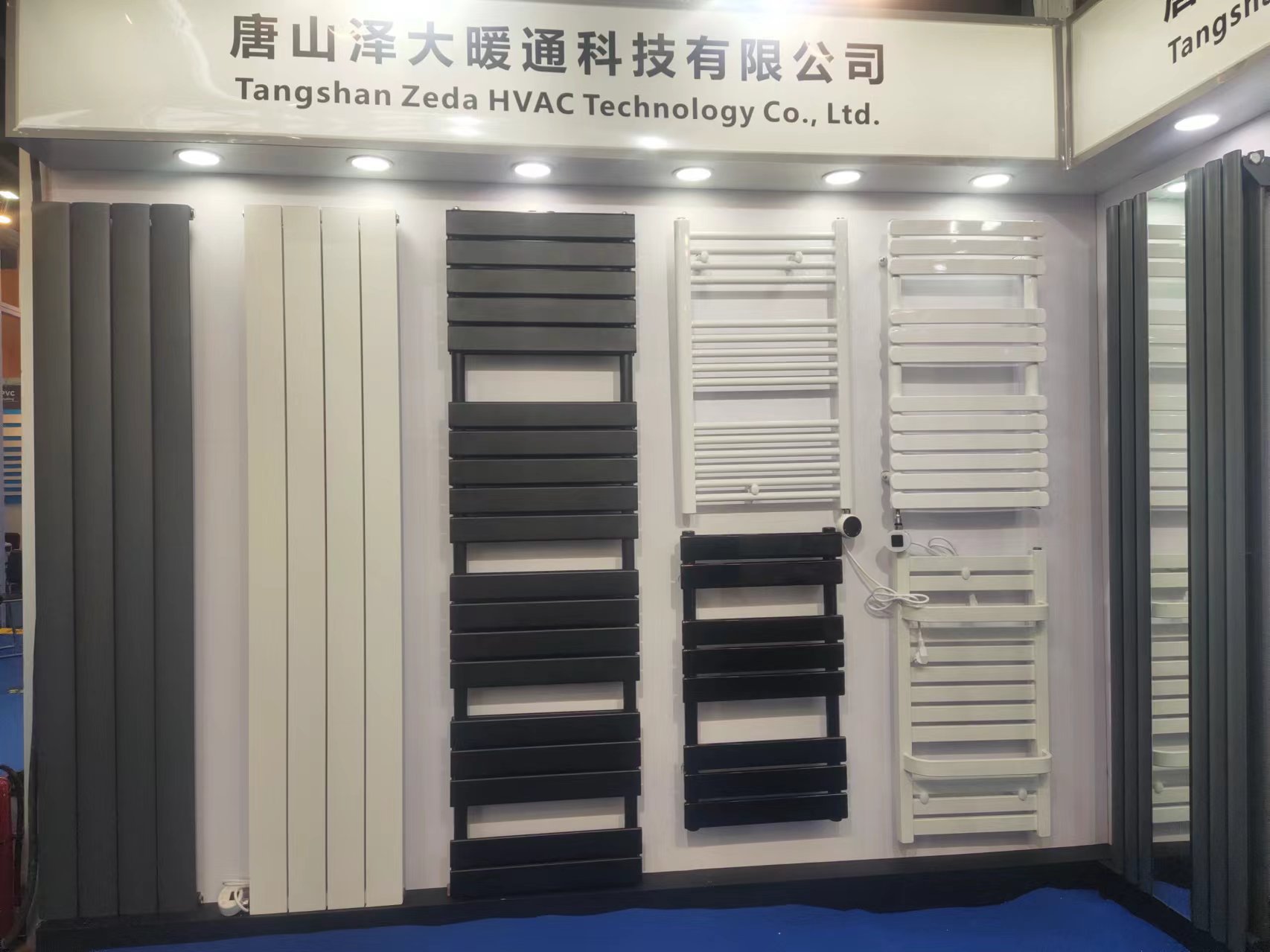 Hot-Selling Double Flat Panel Steel Water Radiator Heating Home Heat System China Supplier's Wall Mounted Energy Saving detail