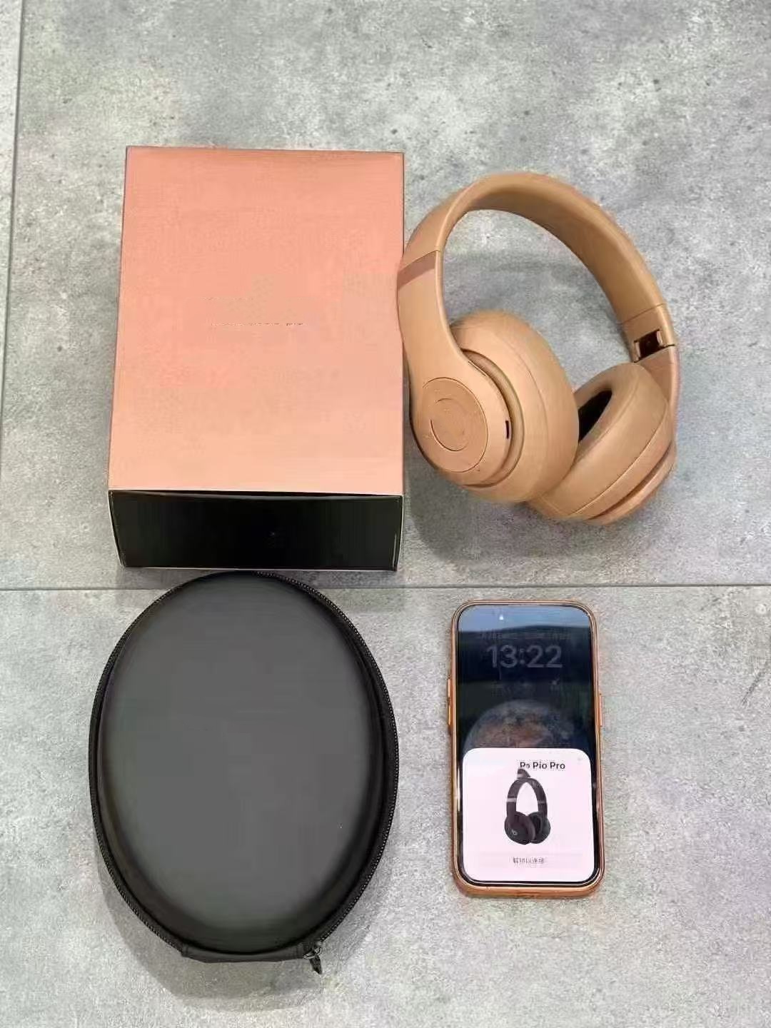 High Quality Kim Kardashian Beatheadphones by Kim Wireless Bt Headphones Heavy Bass Beat Studio Buds Stereo Studio Solo Earphone product view