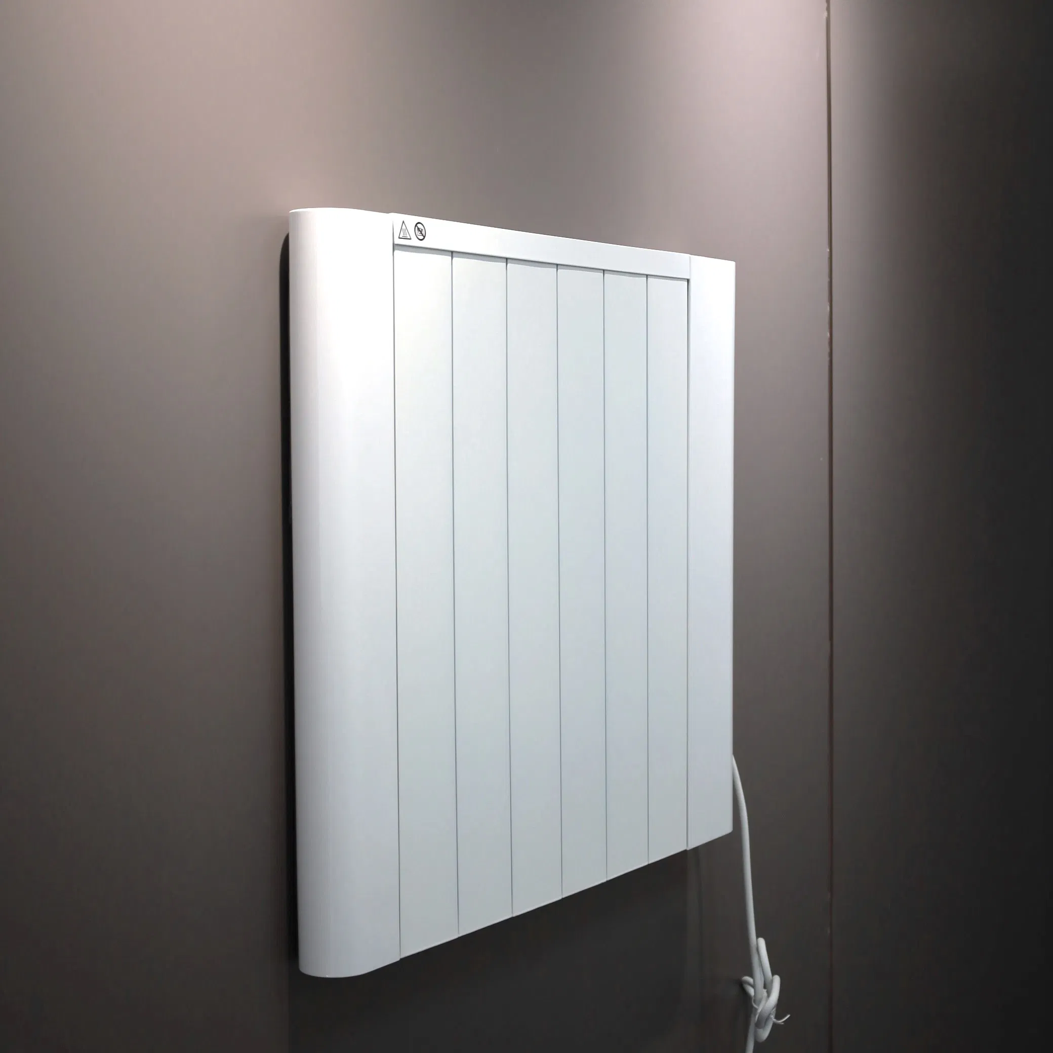 1000W Energy Saving Metal Electric Convection Heater with Overheat Protection Wall Mounted or Floor Standing product view