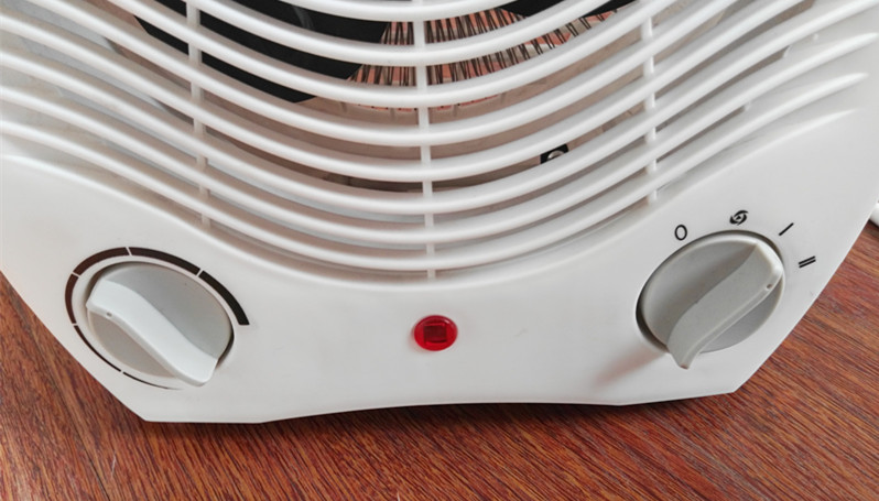 2020 Mini RoHS Certification and Heating Wire Heating Element 2000W Electric Fan Heater detail