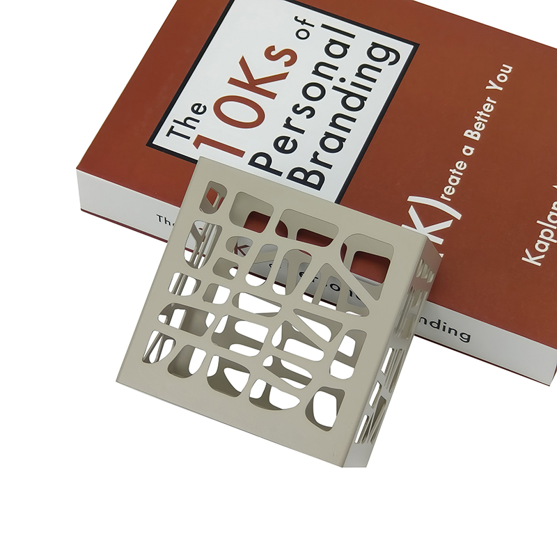 Factory Direct Sales Customized Metal Pen Holder Hot Sell Home Decoration Desk Organizer Pen Holder product view