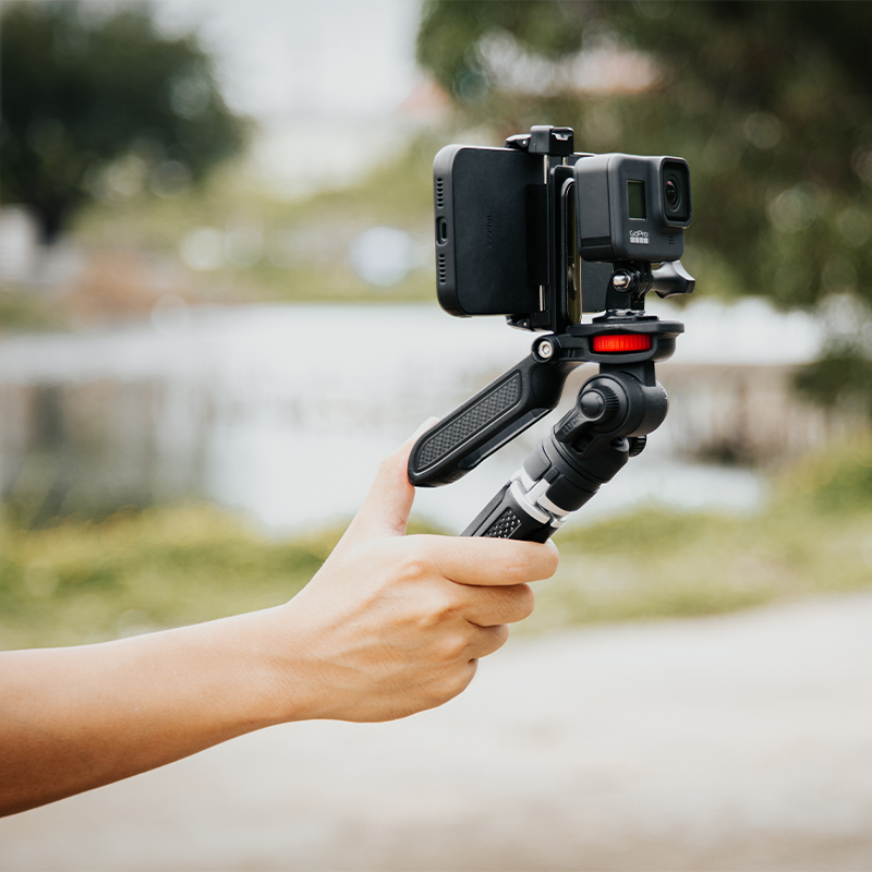 Goocong OEM Professional Universal Fluid Head Stable Smartphone Camera Tripod Stand product view