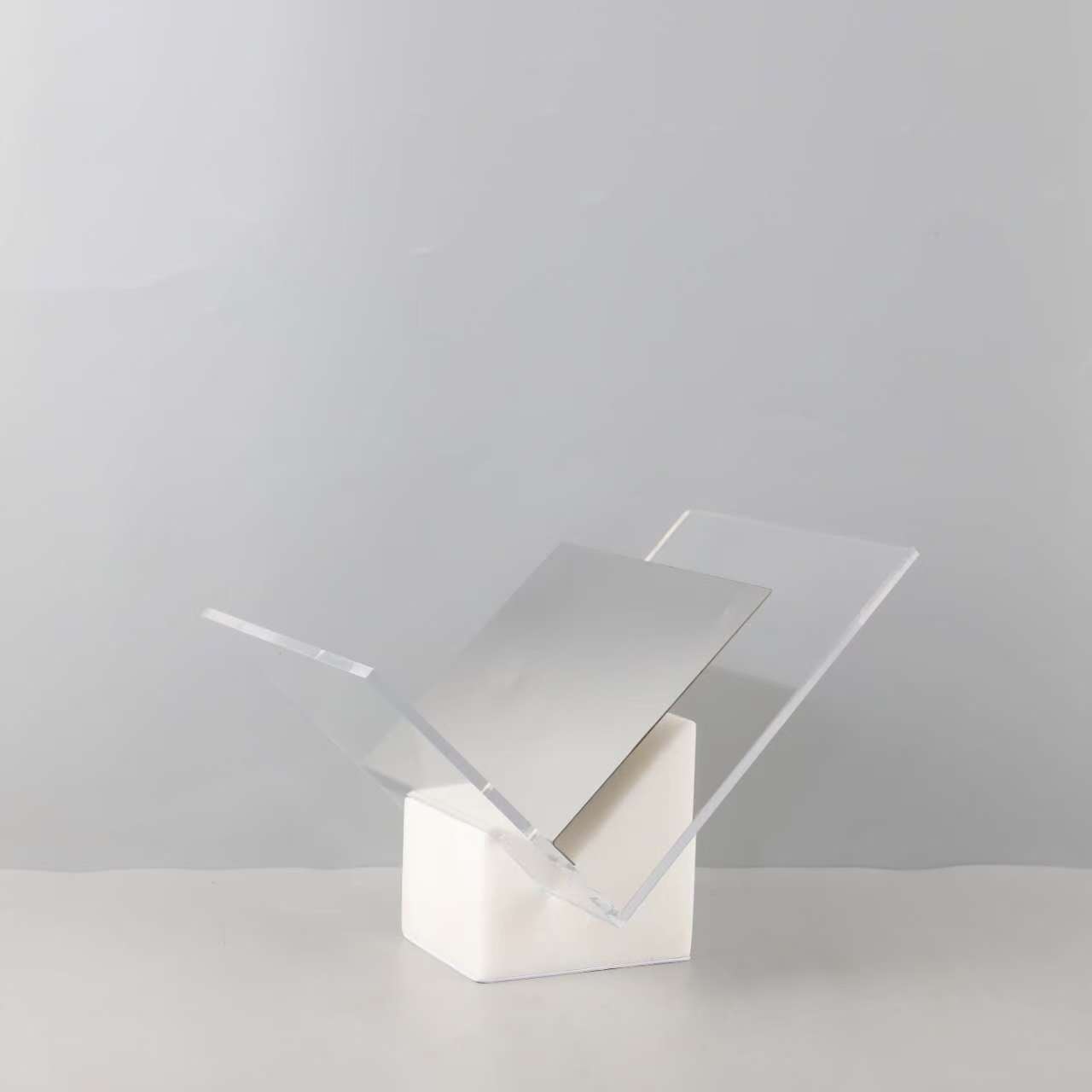 Acrylic Reading Bookshelf Photo Album Book Display Rack Living Room Coffee Table Multifunctional Desktop Decoration detail