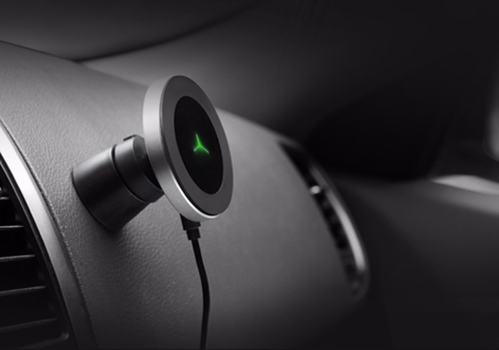 Universal Holder Multi Angle Adjustable Cell Phone Aluminium Cell Phone Holder Magnetic Stand with Wireless Charging detail