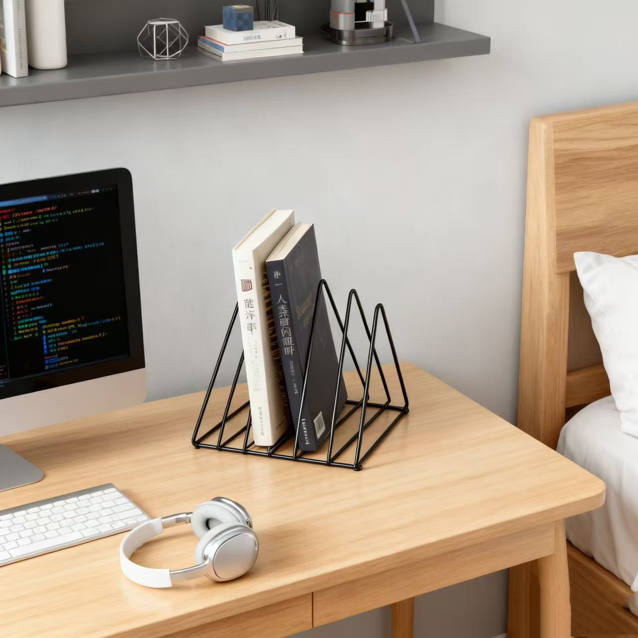 Simple Metal Desktop Bookshelf, Small Tabletop Magazine Storage Rack for Office OEM Custom Available detail