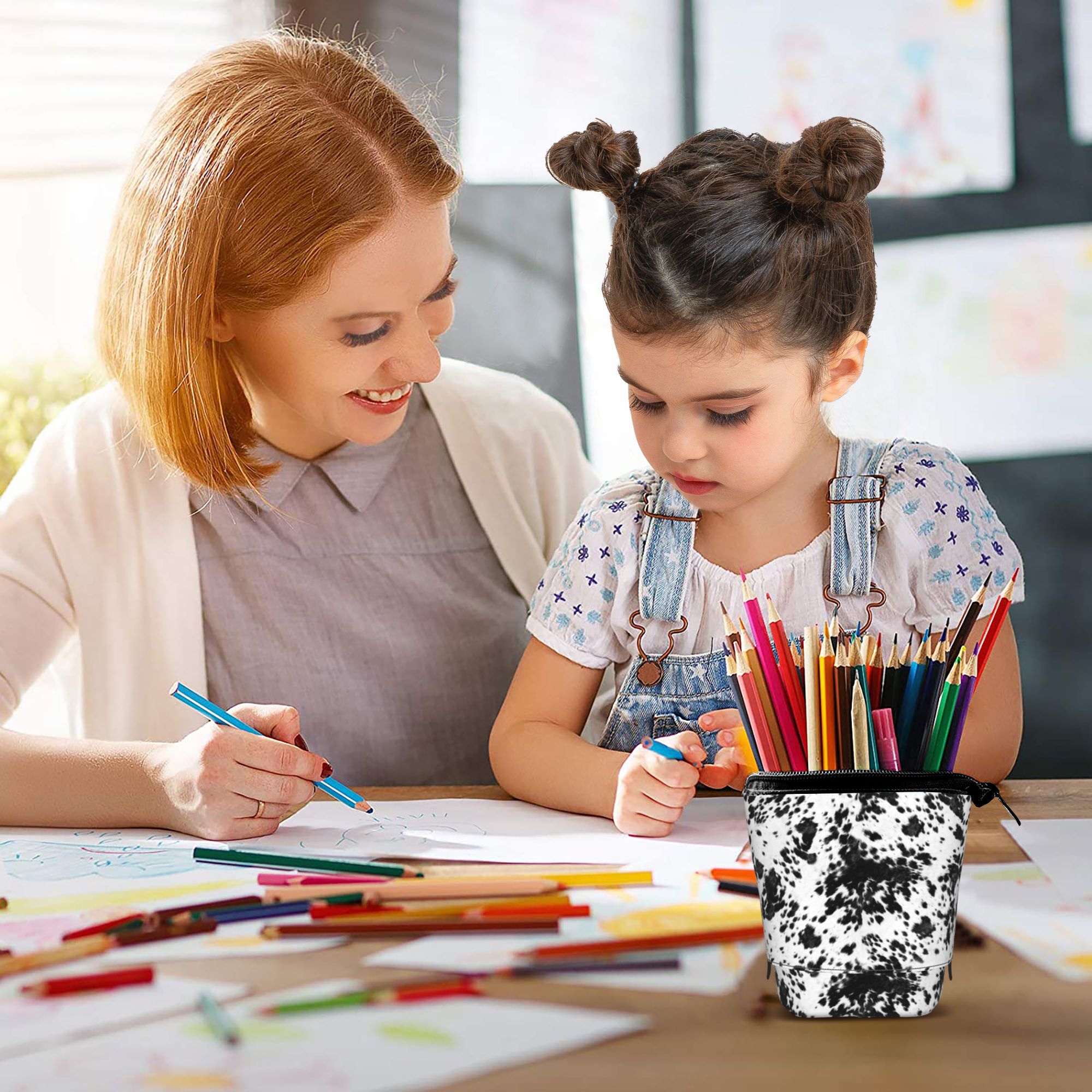 Custom/Wholesale Cow Print Telescopic Pen Holder Standing Pencil Case Desktop Storage Organizer for Office detail