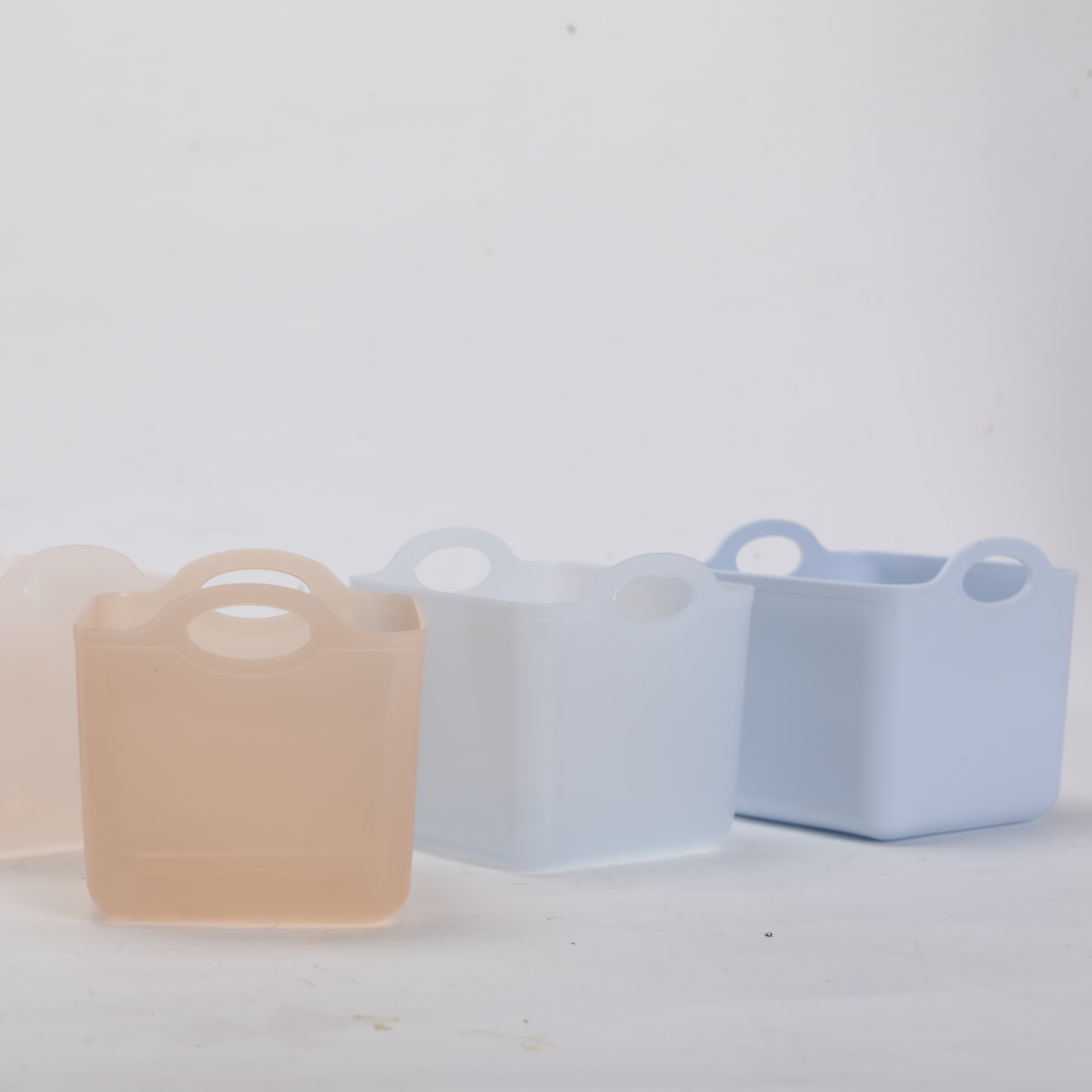 Plastic Square Pen Holder Custom Stationary Accessories Desktop Pen Organizer Pencil Stand Holder for School Home Office product view