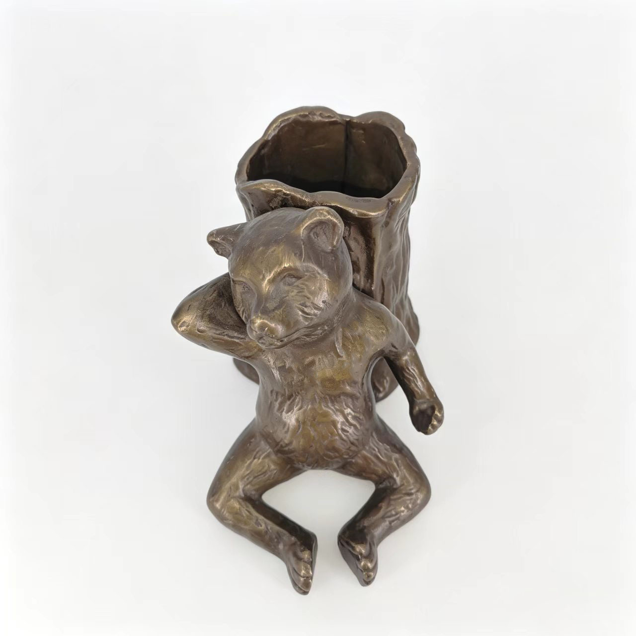 Lazy Little Bear Relies on Tree Stump Creative Pen Holder Study Office Desk Stationery Storage Practical Handicrafts product view