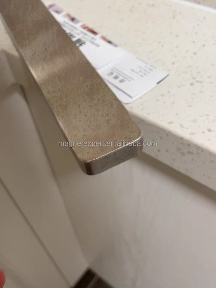 Magnet Knife Holder with Hook and Sharpener Wall-Mounted Magnetic Storage for Knives detail