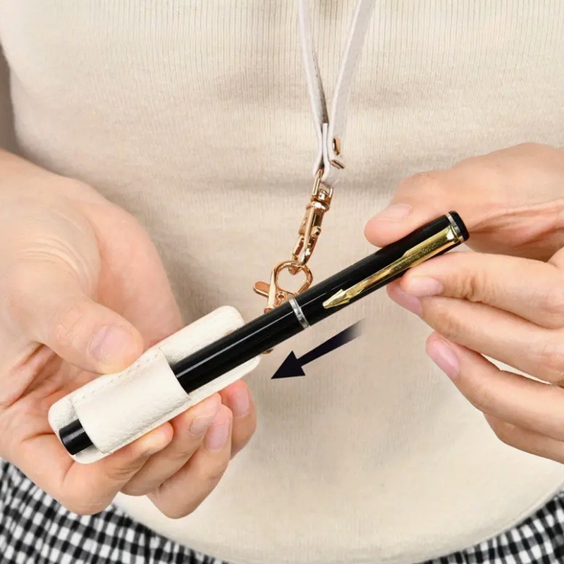 Cross-Border Hot-Selling Neck-Hanging Nurse Pen Clip Portable Keychain Compact Pen Holder Office Fountain Pen Organizer CW-153 product view