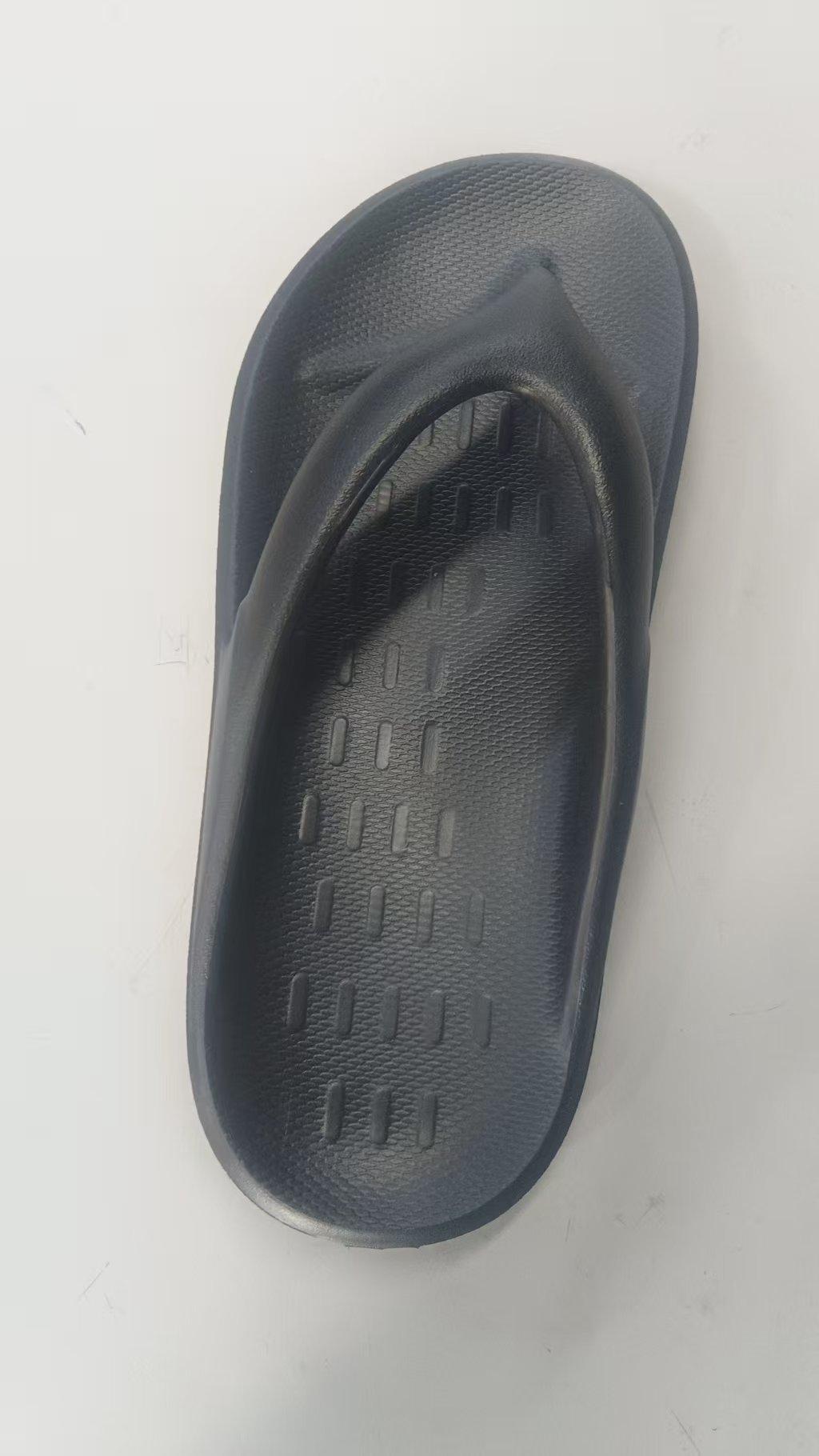 Women's Summer Flip-Flops EVA Material Outdoor Leisure Summer  Soft-Bottomed Comfortable Wedge New Women's Flip-Flops product view