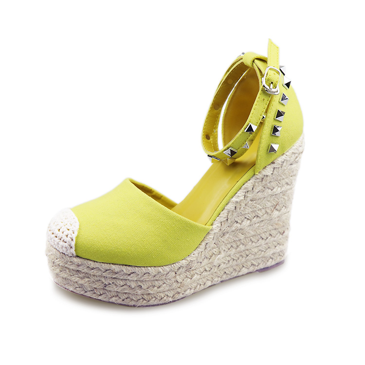 Women's 2024 Summer Slip-On Closed Toe Wedges Shoes Breathable and Anti-Slip Espadrille Platform Sandals Zapato De Mujer detail