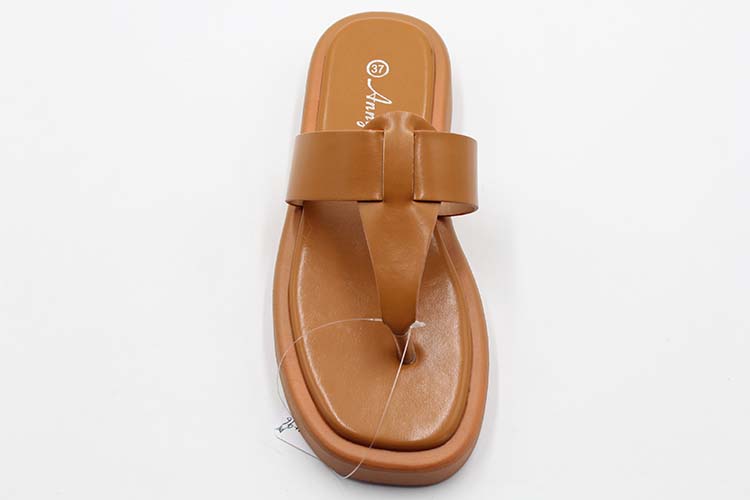 New High-quality Fashion Women's Wedge Beautiful slippers Designer slippers for Women and Ladies Shoes High Heels Soft Pvc detail