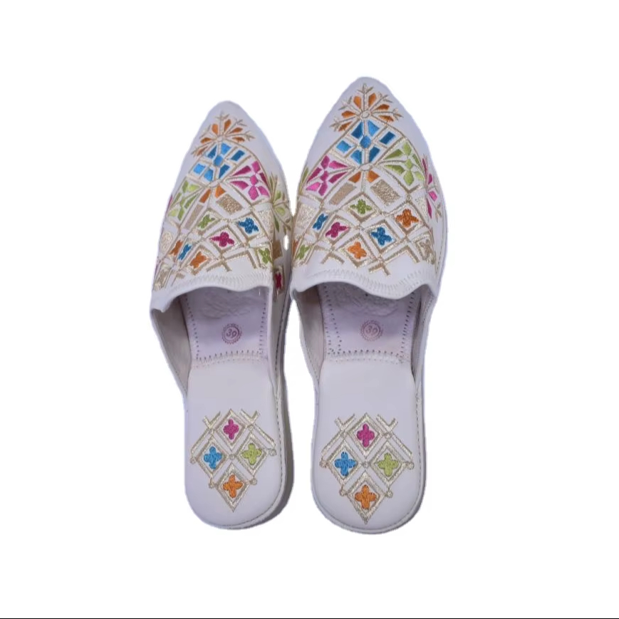 Comfortable Open-Toe Flip Flops Women Weddings Indoor Spring Summer Autumn Winter Beach Vacations Cloth Upper Rubber Outsole product view