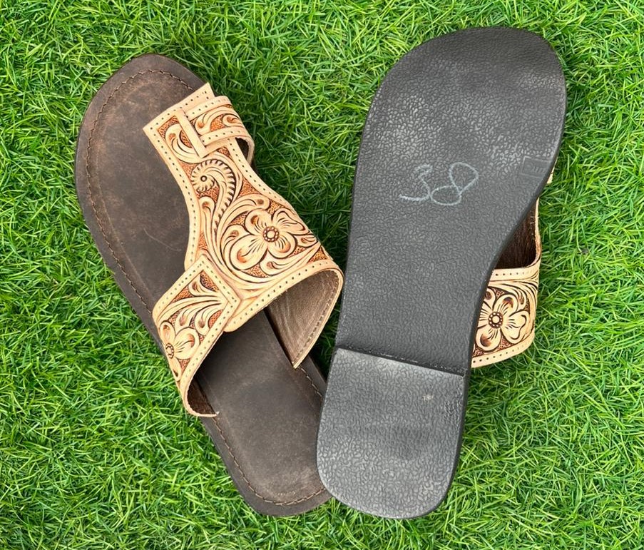 New Fashion Trend Women Flat Flip Flops High Quality Real Handmade Genuine Leather Western Style Cheap Price Female Sandals product view