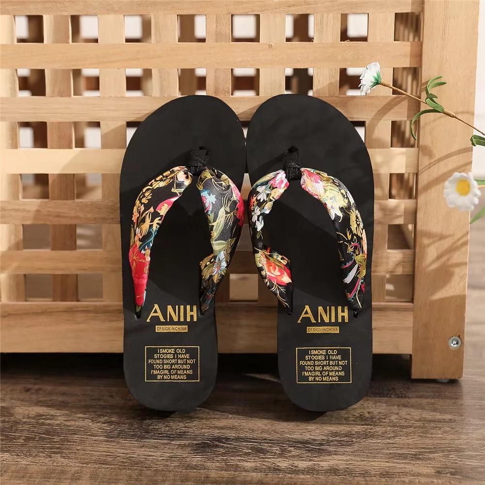 2026Summer Women Shoes Sandals Casual Beach Women's slippers Wholesale Flip-flops detail