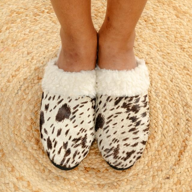 Genuine Leather Women's Flat Casual Flip Flops Handcrafted Comfortable Anti-Slippery Breathable Lightweight Fashion Trend Spring detail