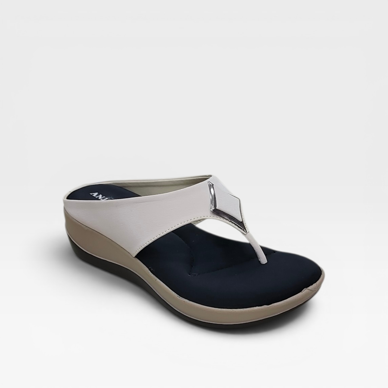 Women Fashion Comfortable Wedge Heel Slippers Stylish Flip Flop Soft Cushion Anti Skid Lightweight Daily Wear Indoor Outdoor