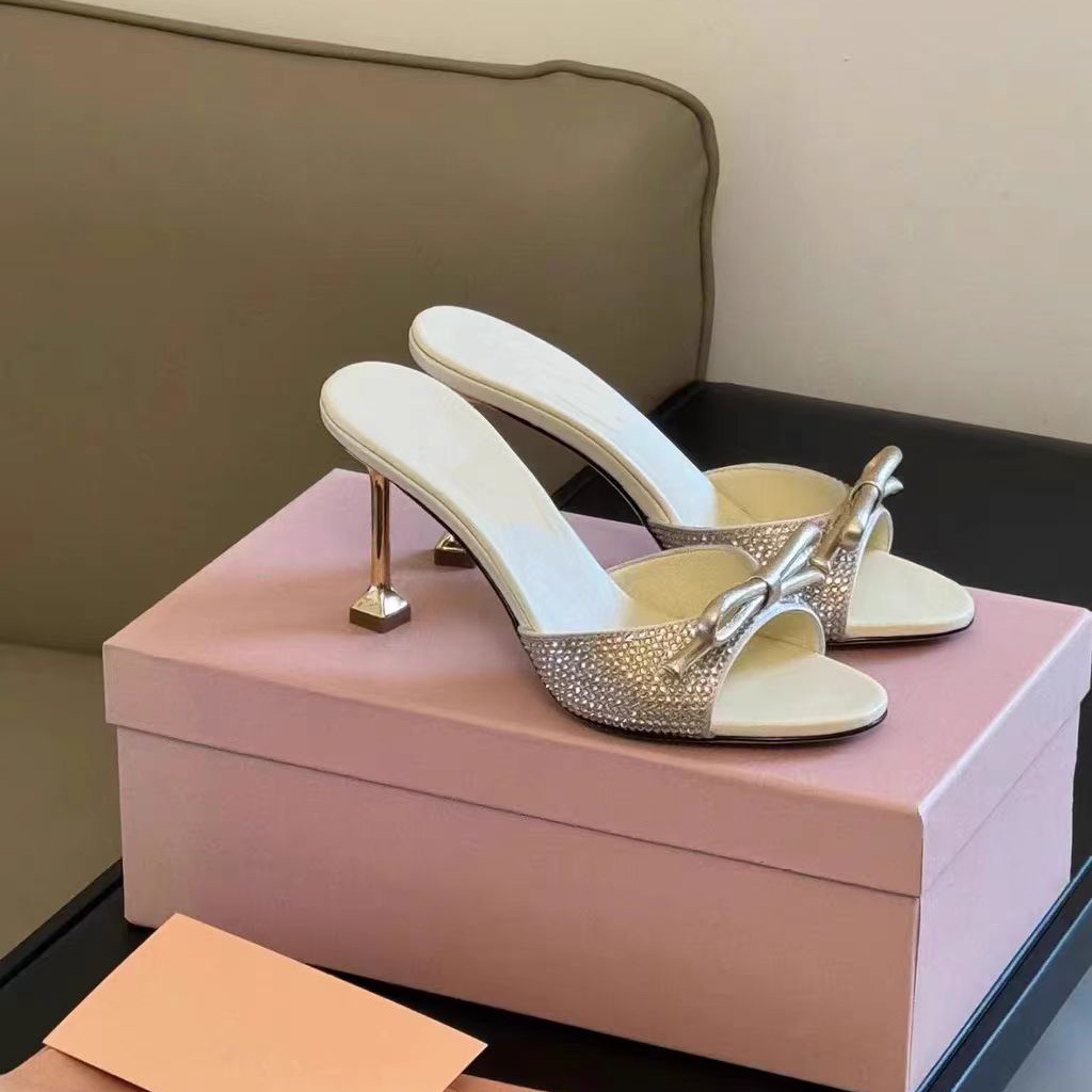 Bow-knot Rhinestone Satin One-Strap Slide Sandals Women Europe America Style Outdoor 2026 Summer New Black Round-Toe Open-Toe detail