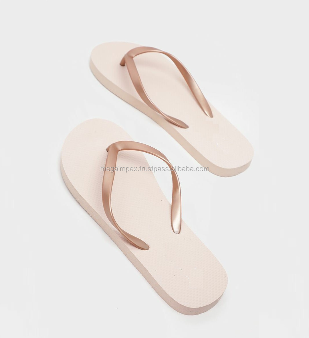 Flip Flops Beach Slippers Causal Shoes Sandals Summer Lightweight Slippers Beach for Men Women detail