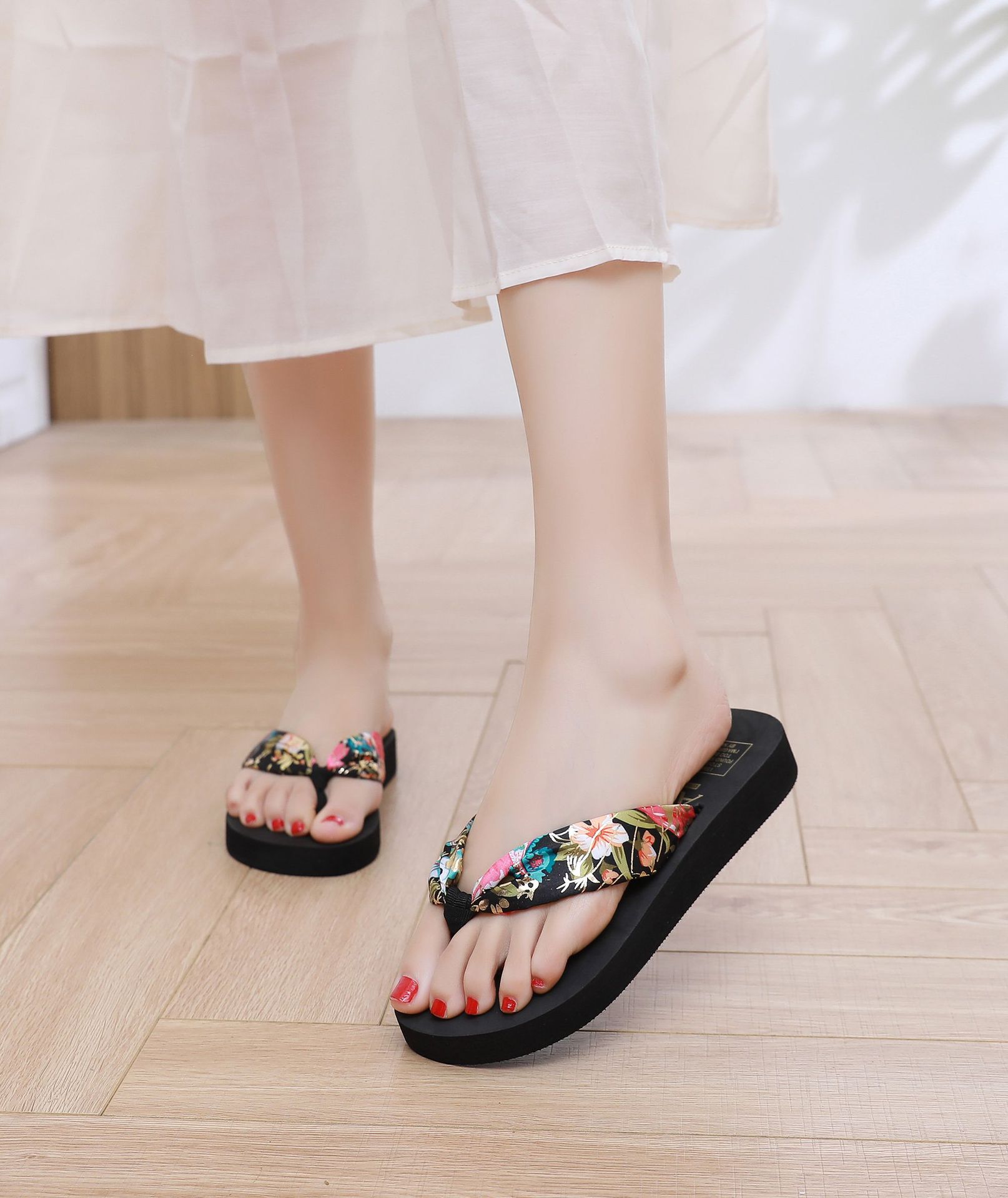 Wedge Flip-Flops for Women  Satin Straps  Lightweight Summer Beach Sandals sandales pour femmes product view