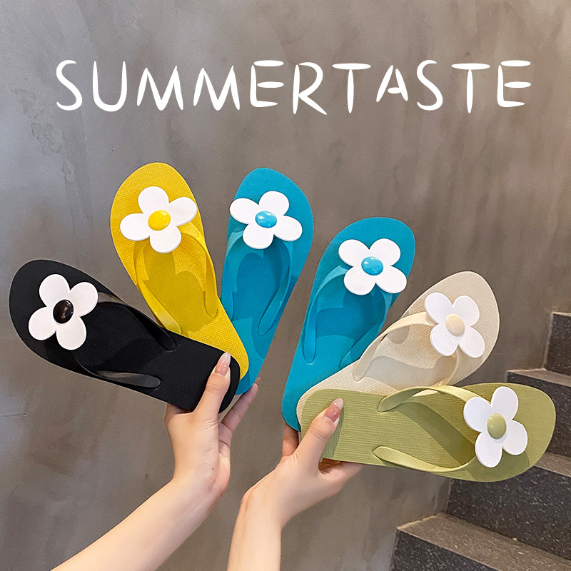 Custom Women's Floral Flip Flops for Summer Light PVC Slides with Flat Soft and Printed Design for Beach Outdoors product view