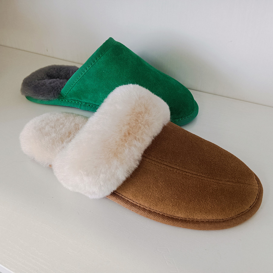 Sample Support Factory Women slippers 2026 Sandals Platform Sheepskin Wool House Fashion Fur Slide Designer slippers for Men detail