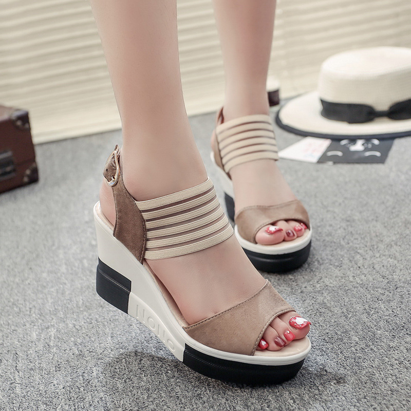 Heeled Sandals for Women Summer 2024 New Roman Fashion Shoes Waterproof Platform Buckle Woven Strap Women's Shoes Wedges Sandals product view