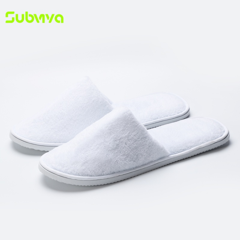 Luxury White Coral Fleece Hotel Spa Slippers Lightweight EVA Wave Sole Disposable Hotel Slippers For Guest Room