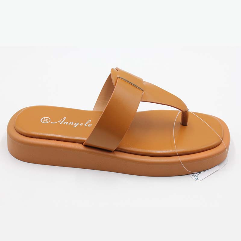New High-quality Fashion Women's Wedge Beautiful slippers Designer slippers for Women and Ladies Shoes High Heels Soft Pvc product view