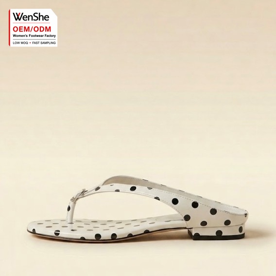 Custom ODM Women Summer White Polka Dot Thong Sandals Low Block Heel Metal Ring Slip On Flip Flops Ladies Casual Shoes Wholesale