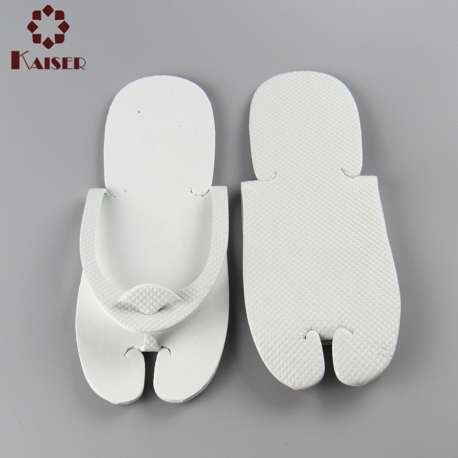 Cute Ladies Flip Flops with EVA Foam Material High Quality Multi-color Beach Slippers detail