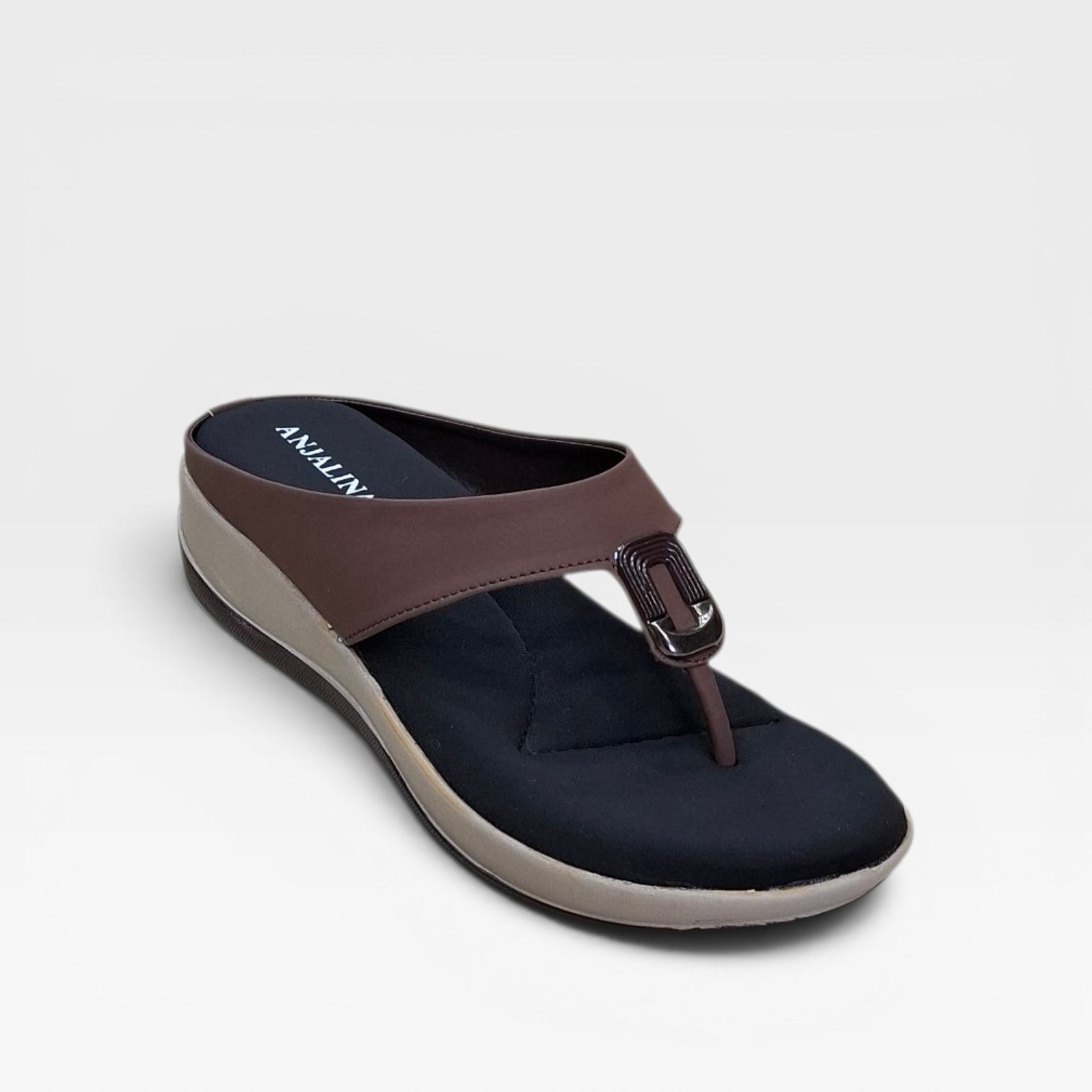 Women Stylish Comfortable Wedge Heel Slippers Fashion Flip Flop Buckle Strap Soft Cushion Anti Slip Lightweight Daily Wear detail