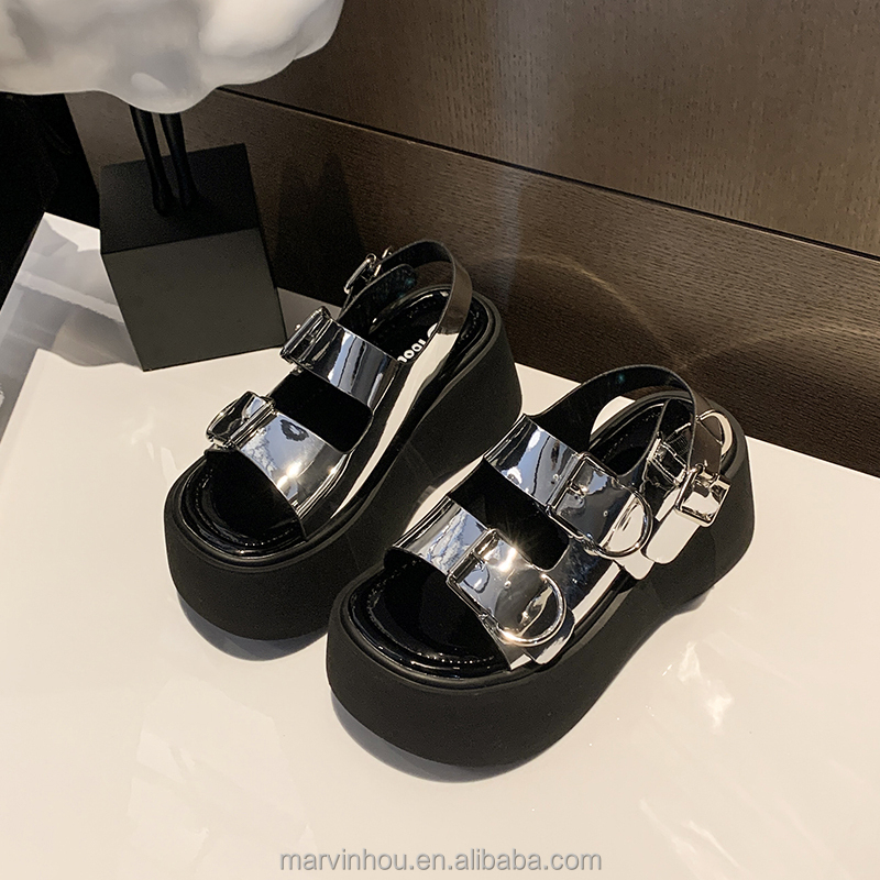 Dropshipping Custom Logo Silver Wedges Sandals Women Metal Buckle Summer Ladies Fashion Design Chunky Sandals detail