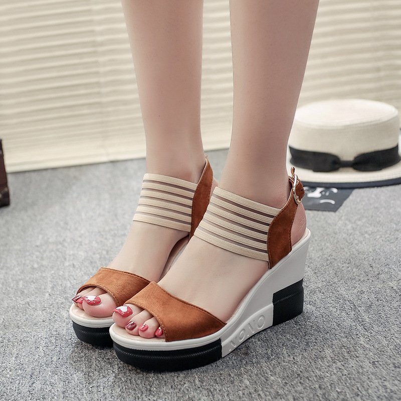 Heeled Sandals for Women Summer 2024 New Roman Fashion Shoes Waterproof Platform Buckle Woven Strap Women's Shoes Wedges Sandals