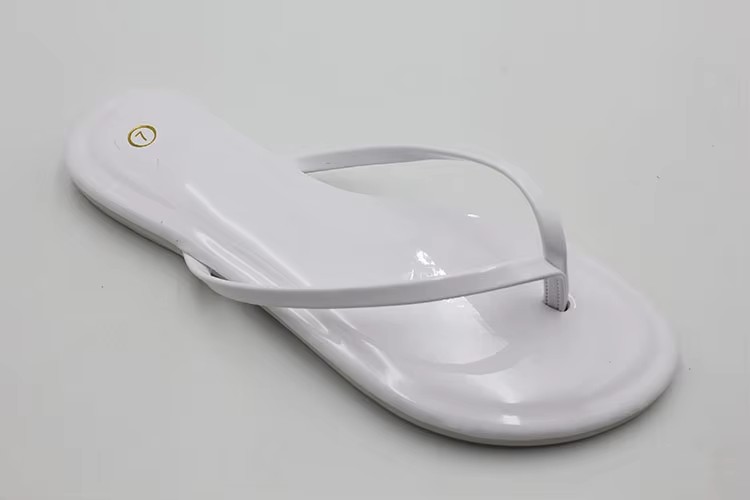Wholesale Cheap Summer Ladies Flat Flip-flops Slipper Outdoor   White Flip Flop Slides for Women with LOGO MAX Selection Sandals detail