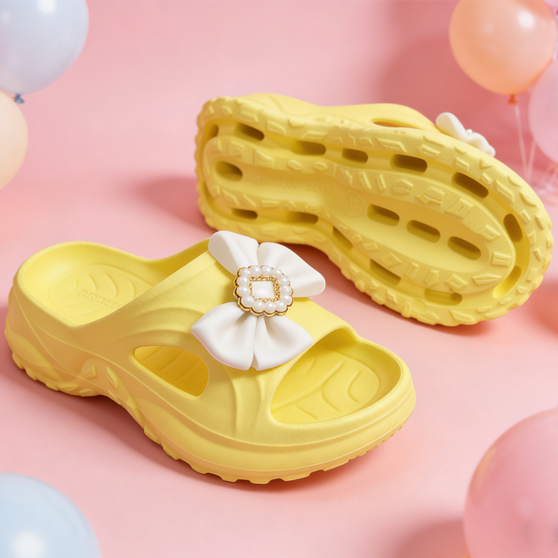 Women's High Heel Indoor Slide Sandals Flower Decoration Soft Cushioned EVA Peep Toe Korean Fashion Style Cartoon Pattern All product view