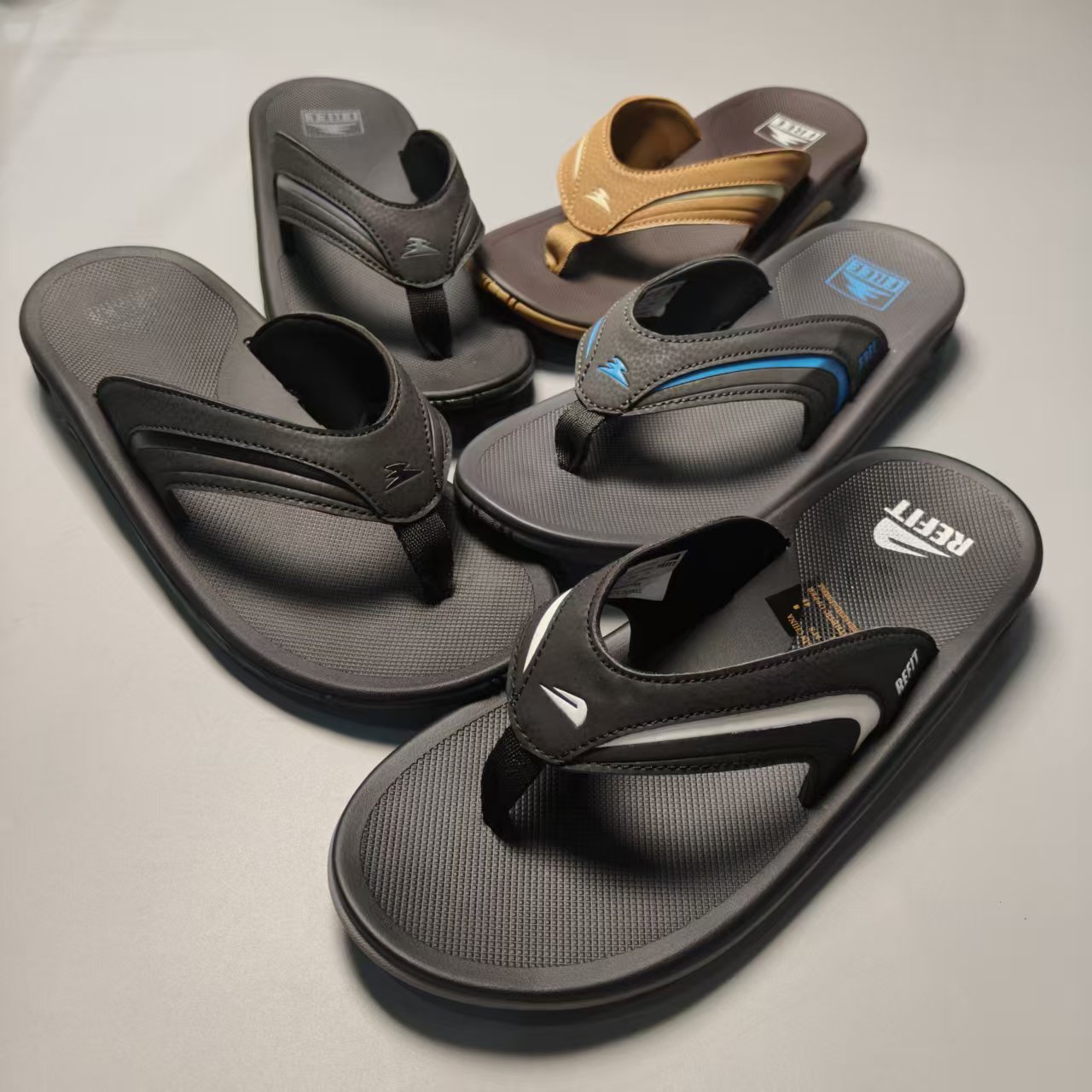 High-end Fashion Trendy Pu Upper Striped Design Breathable Durable Comfortable Stylish Elegant Thick-soled Outdoor Slippers detail