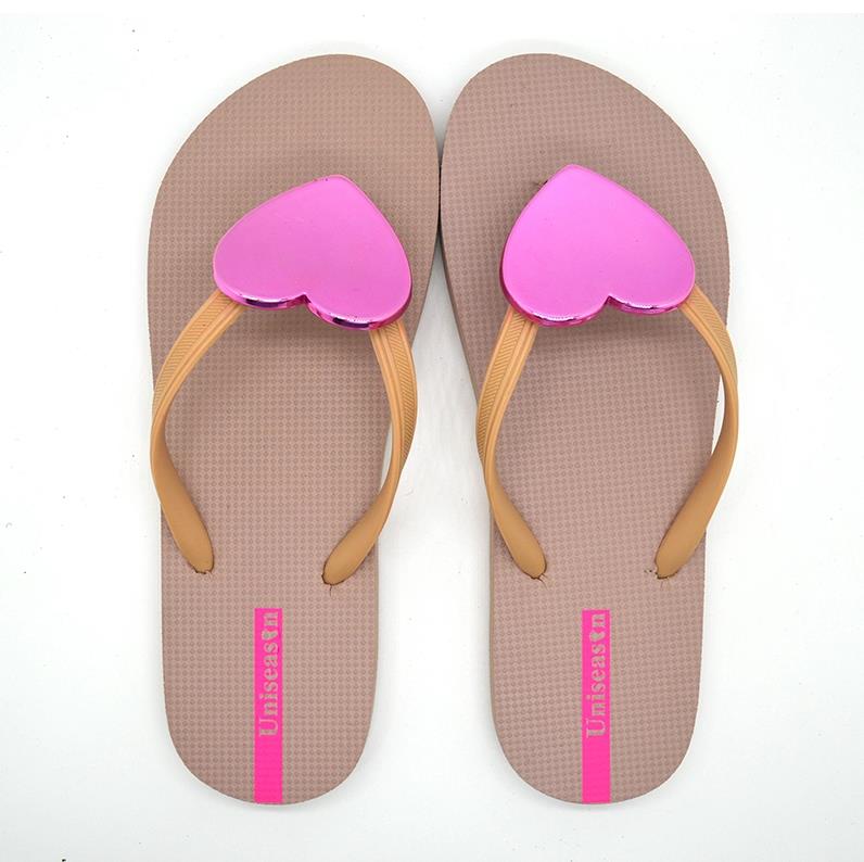 Solid Color  Flip Flops with Trims  Beach Slippers Flip Flops All Kinds of slippers detail