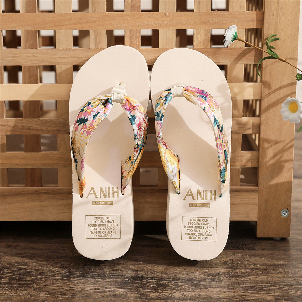 2026Summer Women Shoes Sandals Casual Beach Women's slippers Wholesale Flip-flops