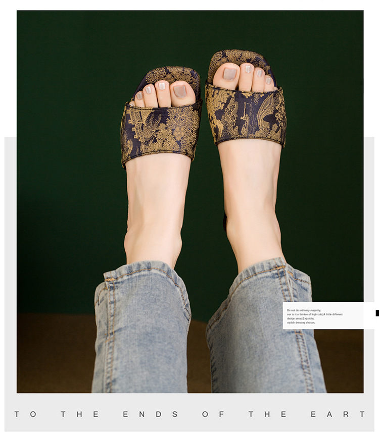 ashion Summer Sandals and Slippers Outdoor Wear Fashion Womens Shoes Thin Heel Wholesale 2025 Printed National Style New916 detail