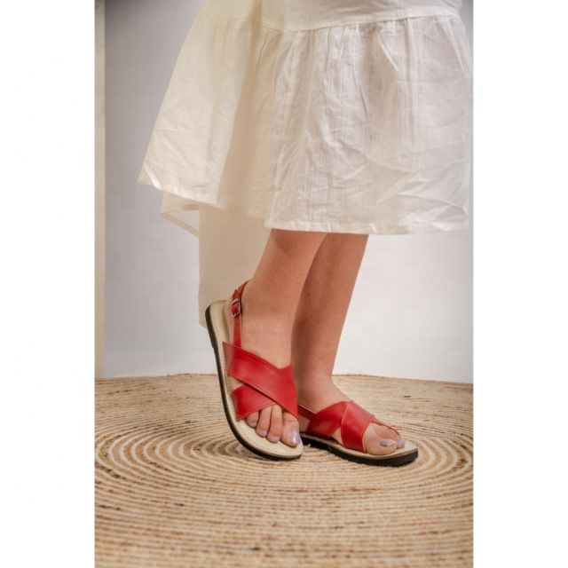 LW Genuine Leather Women's Flat Casual Flip Flops Sandal Handcrafted Comfortable Anti-Slippery Breathable Flip Flops for Winter detail