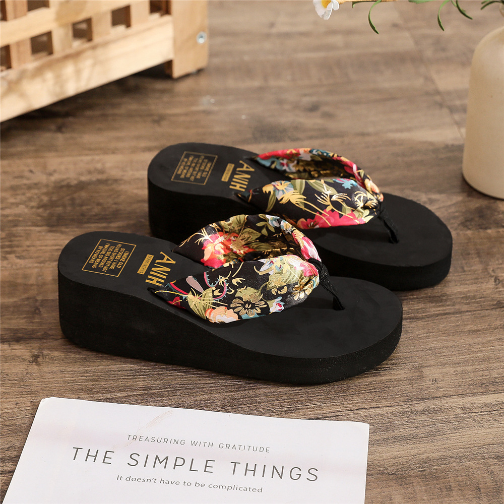 2026Summer Women Shoes Sandals Casual Beach Women's slippers Wholesale Flip-flops product view