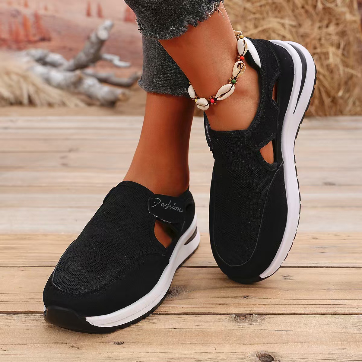 QF1 Casual Sporty Shoes Anti Slip Thick Sole Women's Comfortable and Breathable New Fashion Flying Weaved Wedge Mesh Shoes detail