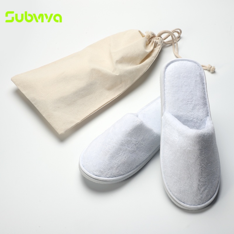 Custom Coral Fleece Closed Toe SPA Resort Hotel Slippers Non Woven Packaging Disposable Hotel Amenity Slippers detail