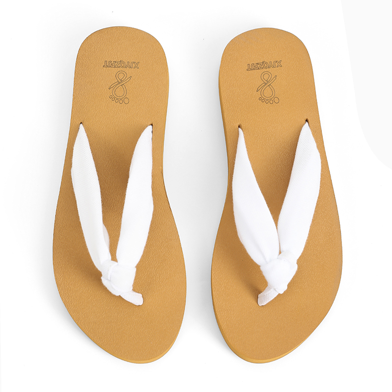 Women EVA Flip Flops Knotted Cloth Strap Lightweight Beach Slippers detail