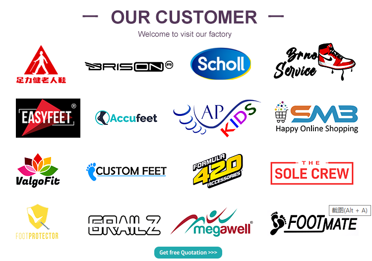 Custom Sports Event 2026 Football Fan Zone Wholesale Travel Slippers for Women Soccer Slides Lightweight Summer Men Flip Flops detail