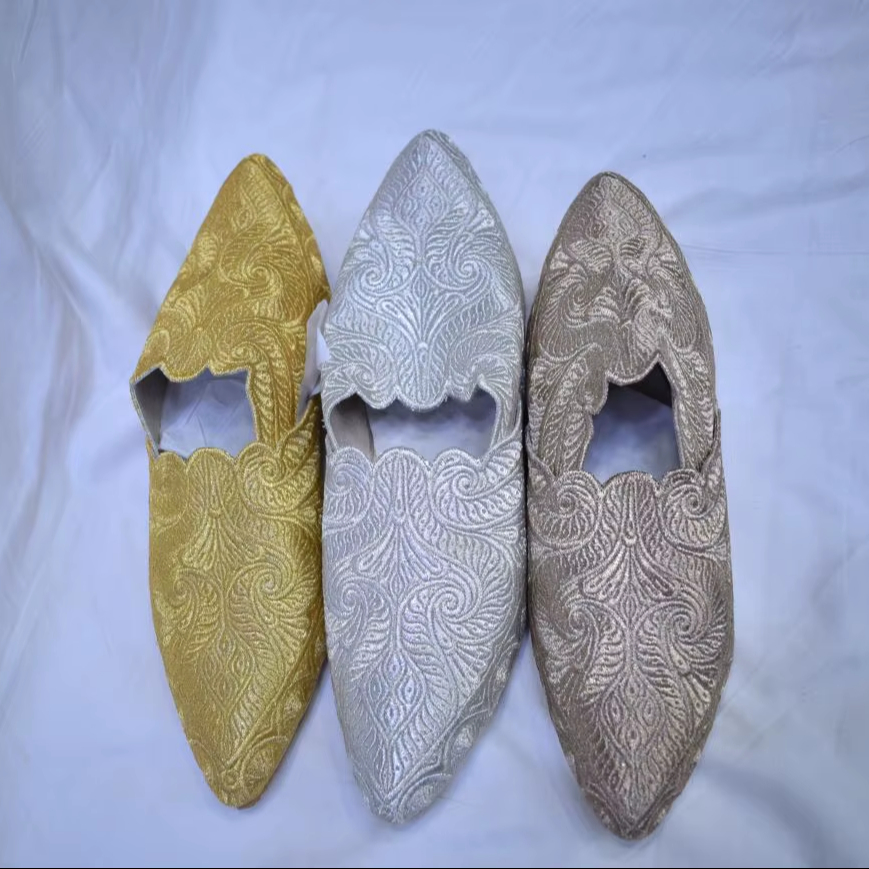 Women's Open-Toe Flip Flops Comfortable Cloth Leather PVC/PU Rubber Outsole for Weddings Spring Summer Autumn Winter Indoor Use product view