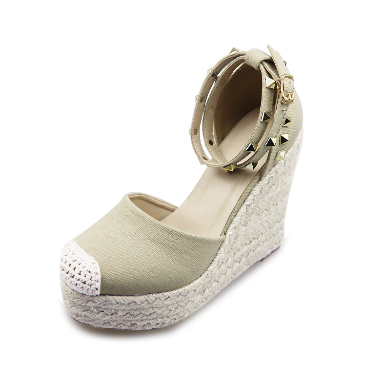 Women's 2024 Summer Slip-On Closed Toe Wedges Shoes Breathable and Anti-Slip Espadrille Platform Sandals Zapato De Mujer detail